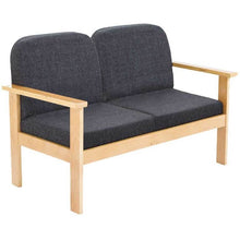 Juplo, Reception Sofa