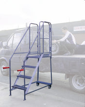 Fort Tilt 'N' Push Steps